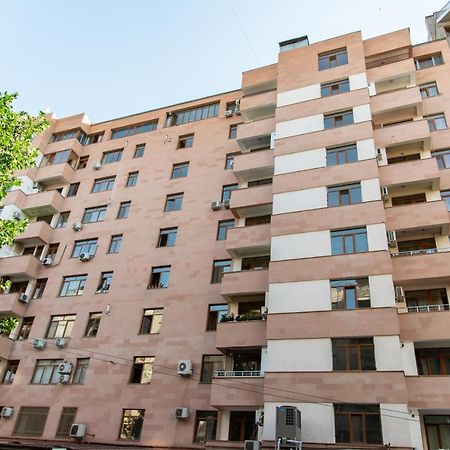 Umba Apartment N6 - New Building Γιερεβάν Εξωτερικό φωτογραφία